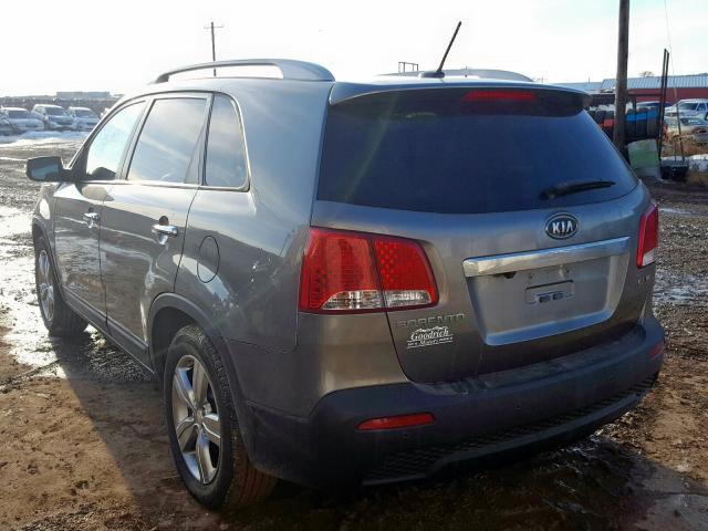 Photo 2 VIN: 5XYKUDA25CG187982 - KIA SORENTO EX 