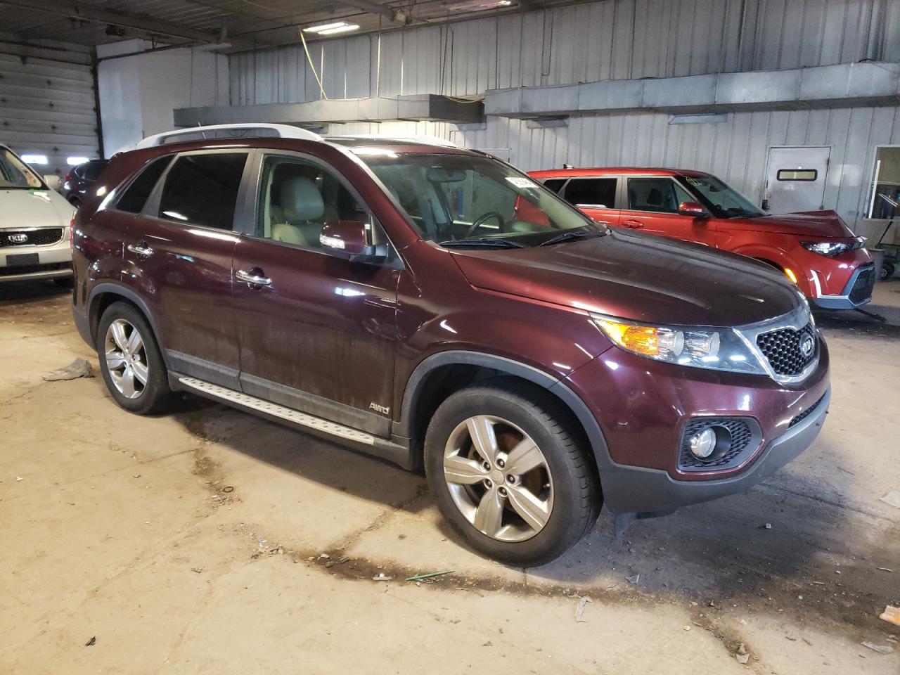 Photo 3 VIN: 5XYKUDA25CG300572 - KIA SORENTO 