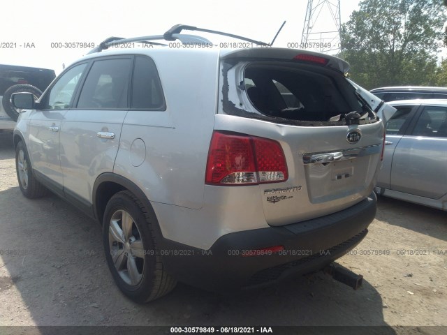 Photo 2 VIN: 5XYKUDA25DG399847 - KIA SORENTO 