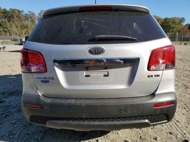 Photo 5 VIN: 5XYKUDA26BG040858 - KIA SORENTO EX 