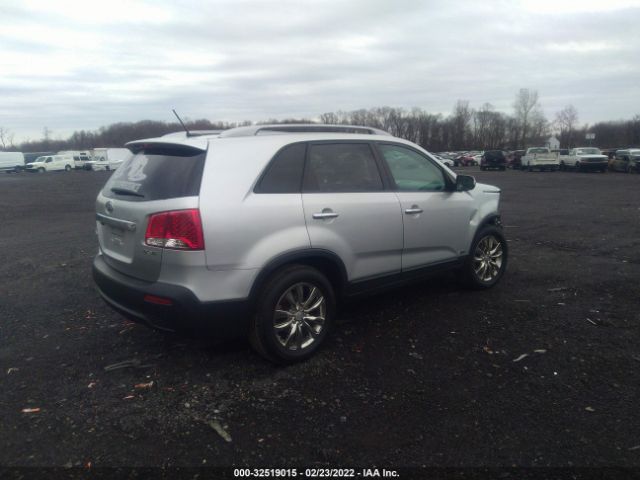 Photo 3 VIN: 5XYKUDA26BG056607 - KIA SORENTO 