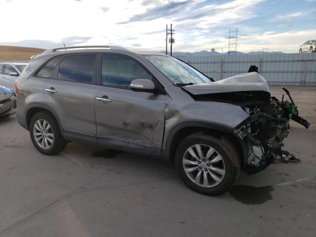 Photo 3 VIN: 5XYKUDA27BG031585 - KIA SORENTO 