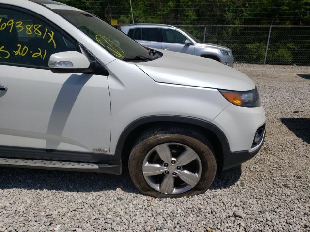 Photo 8 VIN: 5XYKUDA27CG261290 - KIA SORENTO EX 