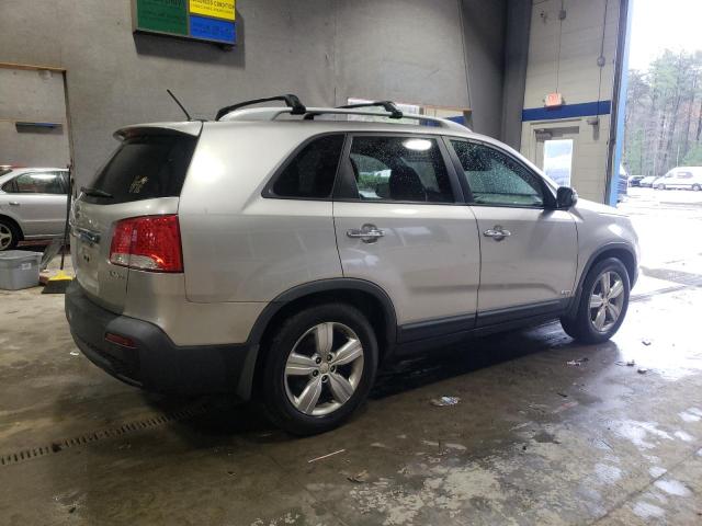 Photo 2 VIN: 5XYKUDA27DG366820 - KIA SORENTO EX 