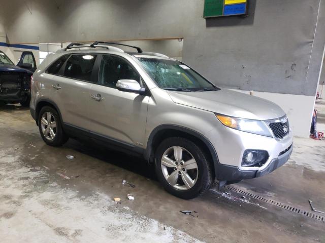 Photo 3 VIN: 5XYKUDA27DG366820 - KIA SORENTO EX 