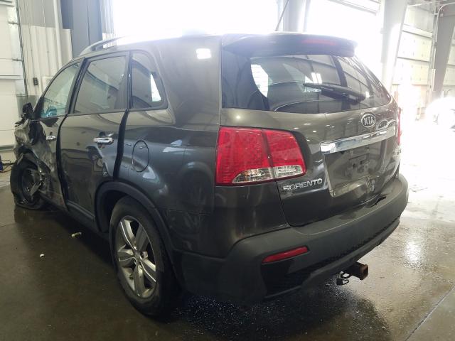 Photo 2 VIN: 5XYKUDA27DG392690 - KIA SORENTO EX 