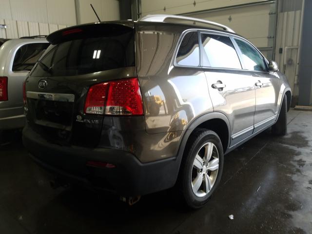 Photo 3 VIN: 5XYKUDA27DG392690 - KIA SORENTO EX 