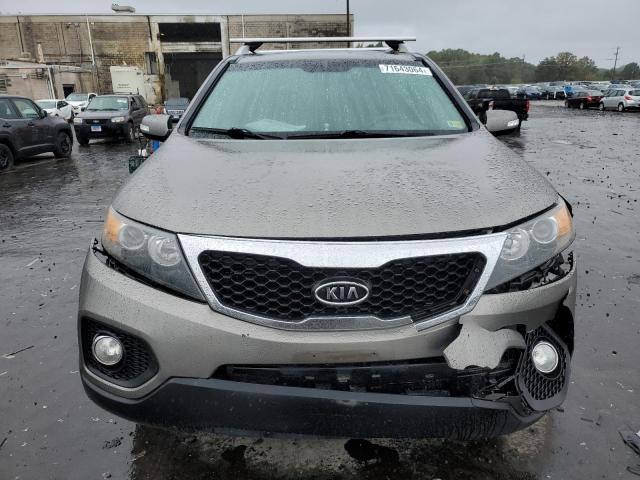 Photo 4 VIN: 5XYKUDA27DG398828 - KIA SORENTO EX 