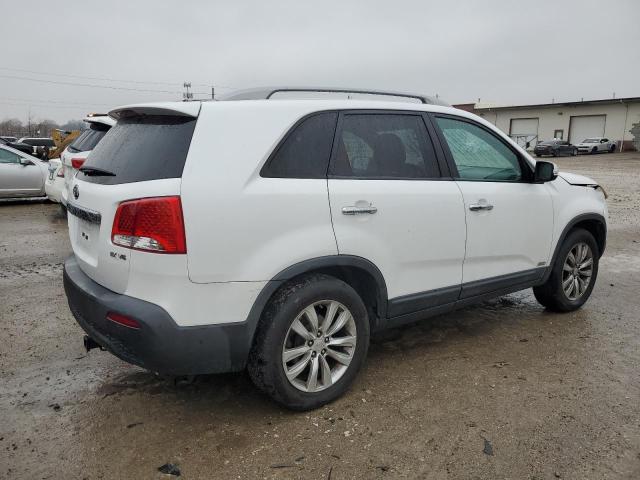 Photo 2 VIN: 5XYKUDA28BG141903 - KIA SORENTO EX 