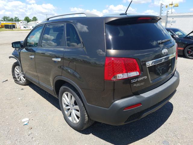 Photo 2 VIN: 5XYKUDA28BG151413 - KIA SORENTO EX 