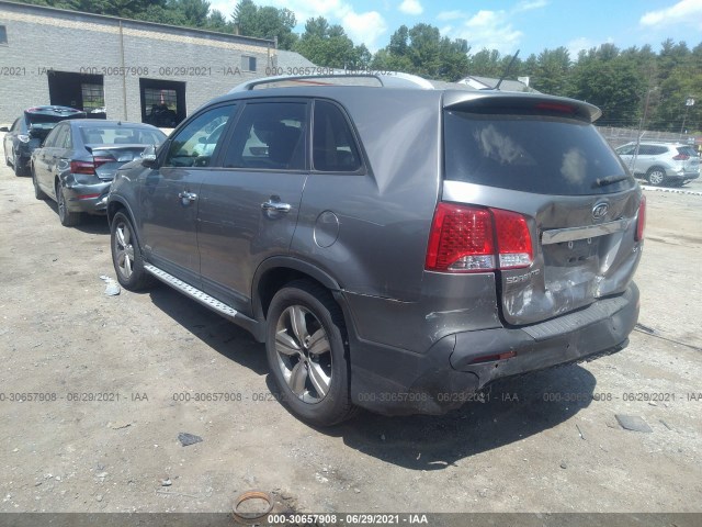 Photo 2 VIN: 5XYKUDA28CG256700 - KIA SORENTO 