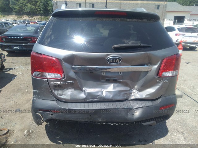 Photo 5 VIN: 5XYKUDA28CG256700 - KIA SORENTO 