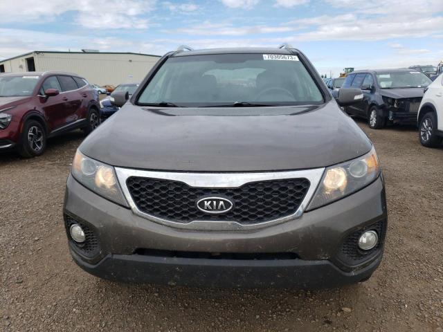 Photo 4 VIN: 5XYKUDA28DG405866 - KIA SORENTO EX 