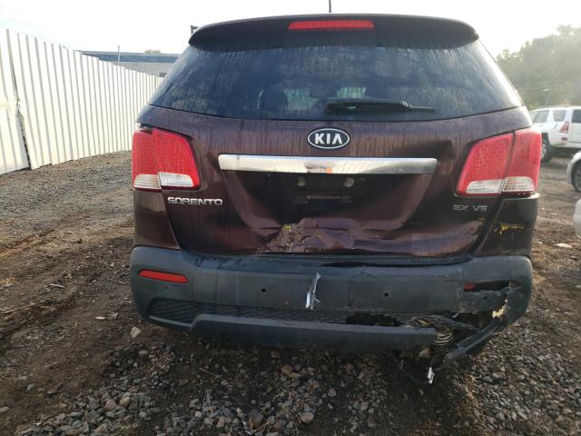 Photo 8 VIN: 5XYKUDA29BG046847 - KIA SORENTO EX 