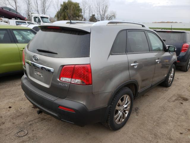 Photo 3 VIN: 5XYKUDA29BG112362 - KIA SORENTO EX 