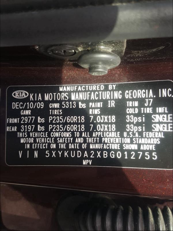 Photo 9 VIN: 5XYKUDA2XBG012755 - KIA SORENTO EX 