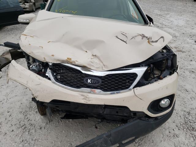 Photo 6 VIN: 5XYKUDA2XBG038336 - KIA SORENTO EX 