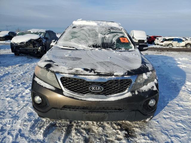 Photo 4 VIN: 5XYKUDA2XCG234133 - KIA SORENTO EX 