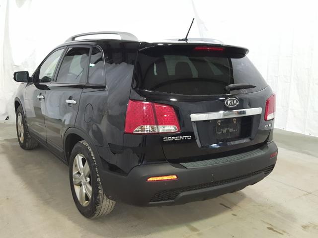 Photo 2 VIN: 5XYKUDA2XDG413547 - KIA SORENTO EX 