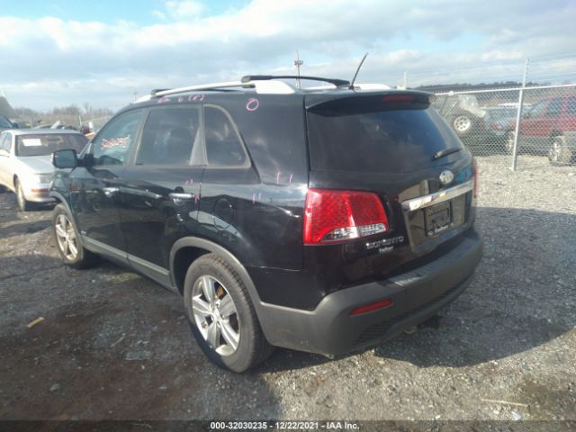 Photo 2 VIN: 5XYKUDA61DG324596 - KIA SORENTO 