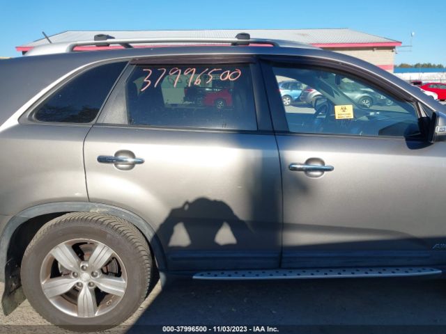 Photo 7 VIN: 5XYKUDA62CG263550 - KIA SORENTO 