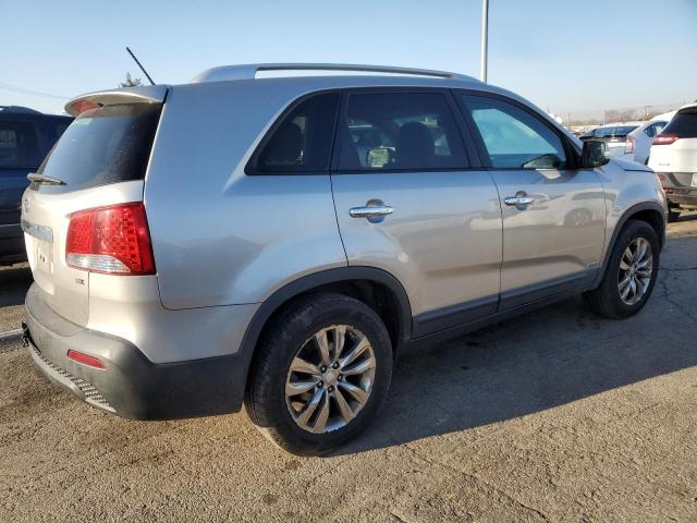 Photo 2 VIN: 5XYKUDA64DG360332 - KIA SORENTO 