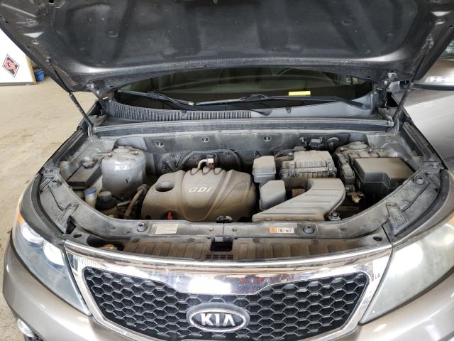 Photo 6 VIN: 5XYKUDA65DG355771 - KIA SORENTO EX 