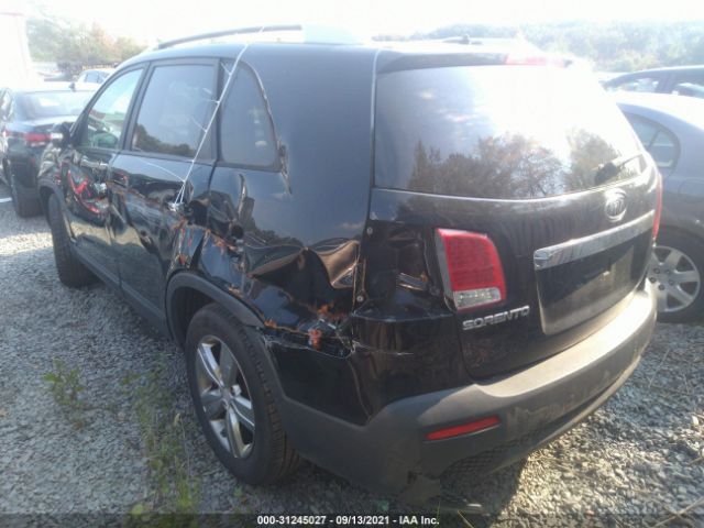 Photo 2 VIN: 5XYKUDA66DG313240 - KIA SORENTO 