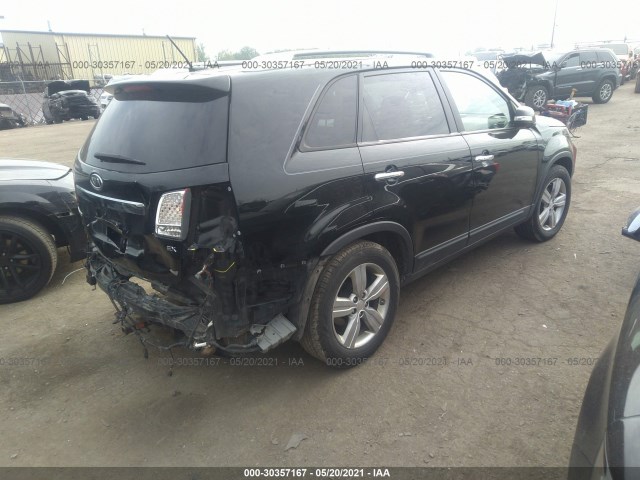 Photo 3 VIN: 5XYKUDA69CG304465 - KIA SORENTO 