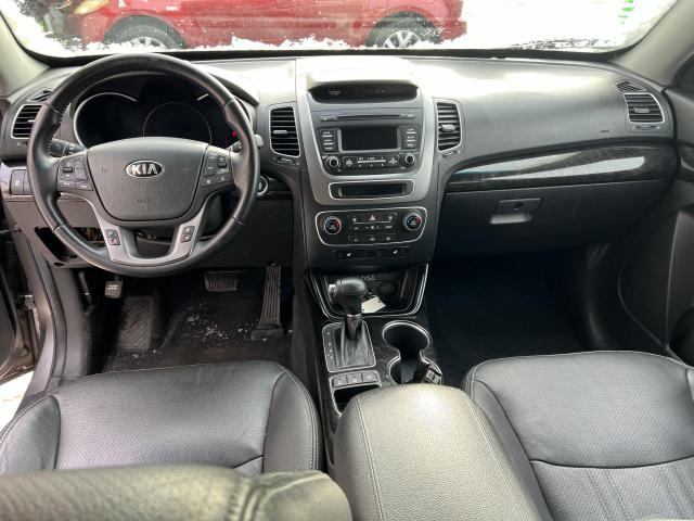 Photo 8 VIN: 5XYKUDA71FG572021 - KIA SORENTO 