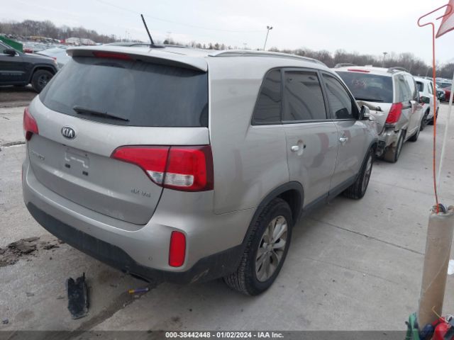 Photo 3 VIN: 5XYKUDA72FG632663 - KIA SORENTO 