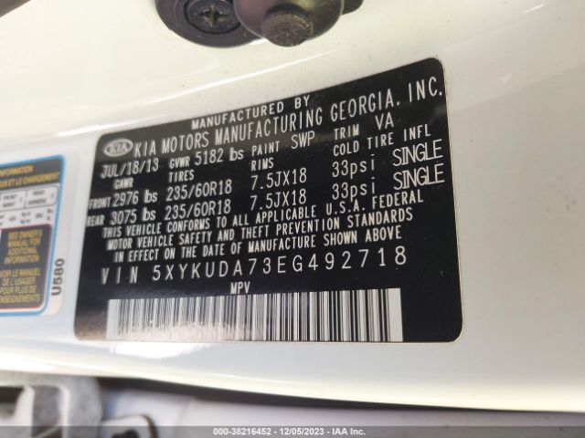 Photo 8 VIN: 5XYKUDA73EG492718 - KIA SORENTO 