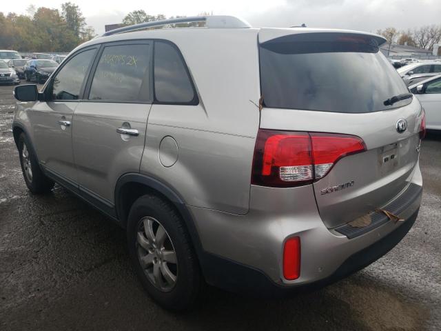 Photo 2 VIN: 5XYKUDA73EG531324 - KIA SORENTO EX 