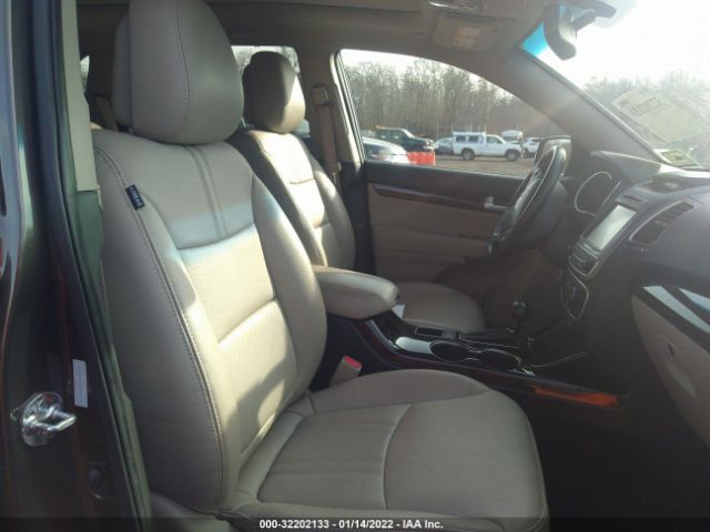 Photo 4 VIN: 5XYKUDA76EG469918 - KIA SORENTO 