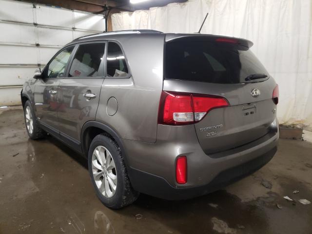 Photo 2 VIN: 5XYKUDA77EG430819 - KIA SORENTO EX 