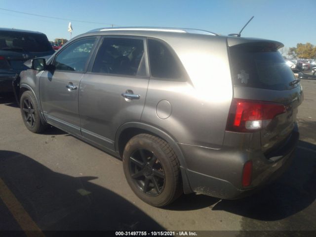 Photo 2 VIN: 5XYKUDA78EG547602 - KIA SORENTO 