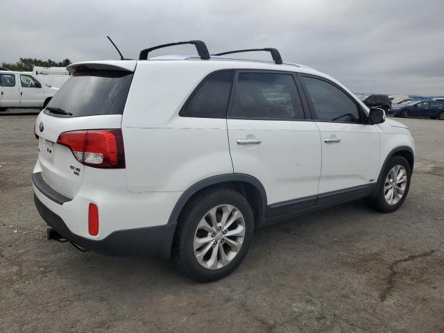 Photo 2 VIN: 5XYKUDA7XEG520191 - KIA SORENTO 