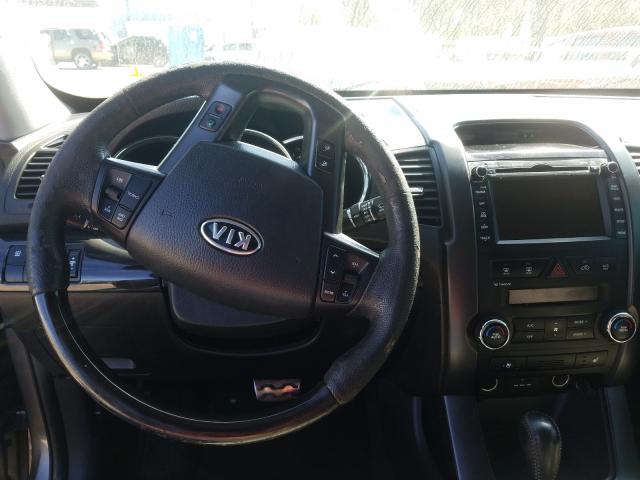 Photo 8 VIN: 5XYKW4A20CG230960 - KIA SORENTO SX 