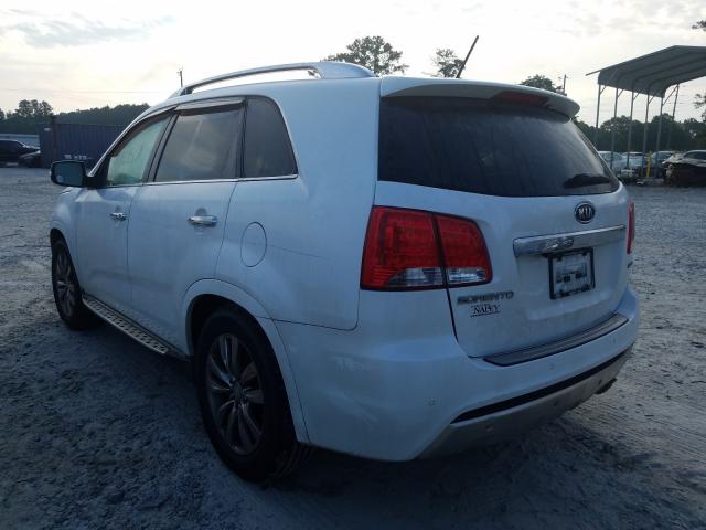 Photo 2 VIN: 5XYKW4A20CG303017 - KIA SORENTO SX 