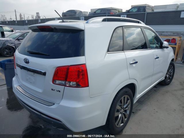 Photo 3 VIN: 5XYKW4A20CG304281 - KIA SORENTO 