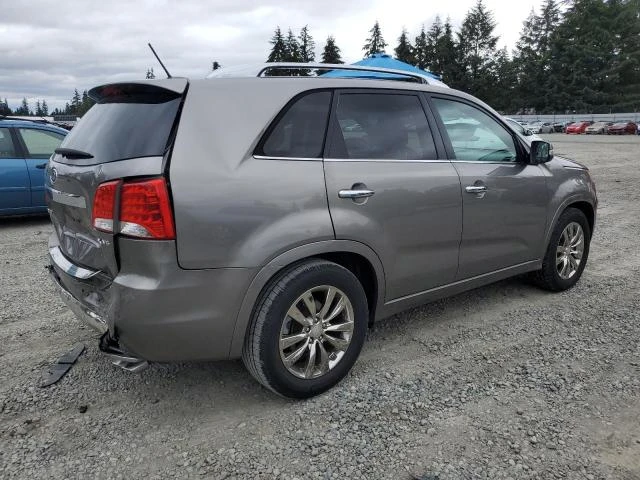 Photo 2 VIN: 5XYKW4A21CG216808 - KIA SORENTO SX 