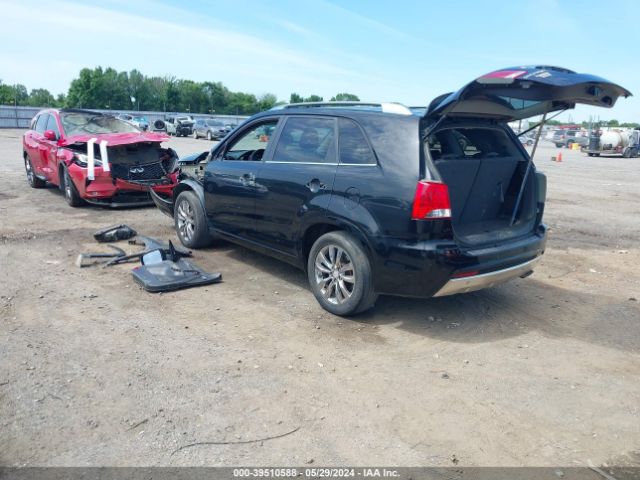 Photo 2 VIN: 5XYKW4A21CG260470 - KIA SORENTO 