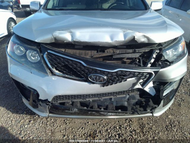 Photo 5 VIN: 5XYKW4A21DG326310 - KIA SORENTO 