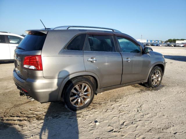 Photo 2 VIN: 5XYKW4A21DG359887 - KIA SORENTO SX 