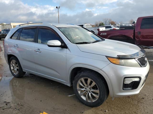 Photo 3 VIN: 5XYKW4A22BG090408 - KIA SORENTO SX 