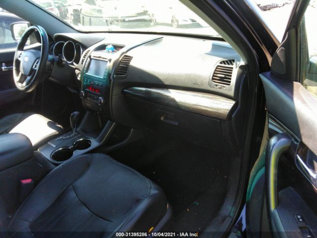 Photo 4 VIN: 5XYKW4A23DG391255 - KIA SORENTO 