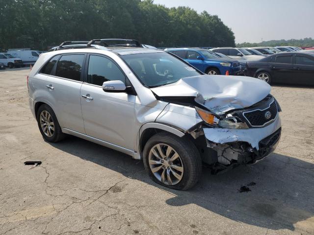 Photo 3 VIN: 5XYKW4A24BG174813 - KIA SORENTO SX 