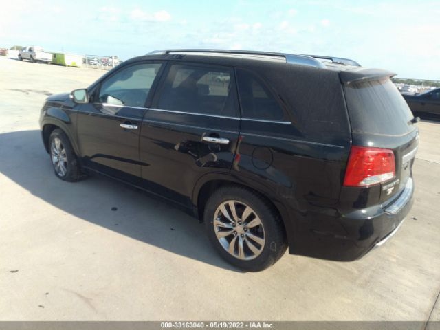 Photo 2 VIN: 5XYKW4A24CG257028 - KIA SORENTO 