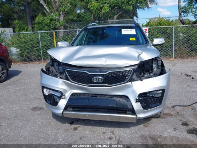 Photo 5 VIN: 5XYKW4A24DG341173 - KIA SORENTO 