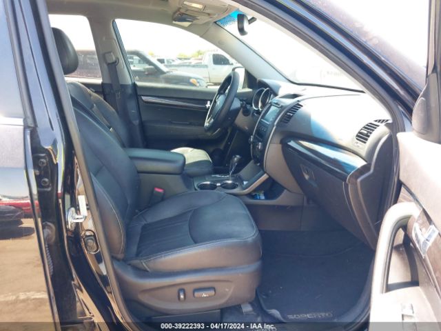 Photo 4 VIN: 5XYKW4A24DG391748 - KIA SORENTO 